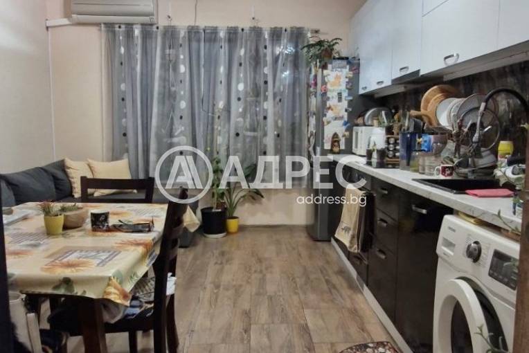 Двустаен апартамент, Варна, Възраждане 3, 678538, Снимка 1