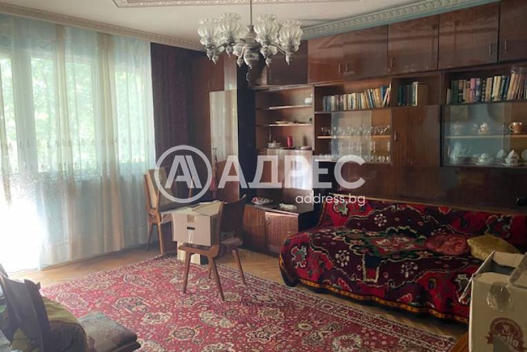 Тристаен апартамент, Добрич, Център, 698538, Снимка 11