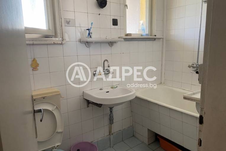 Тристаен апартамент, Добрич, Център, 698538, Снимка 15