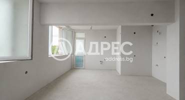 Тристаен апартамент, Русе, Здравец изток, 698541, Снимка 1