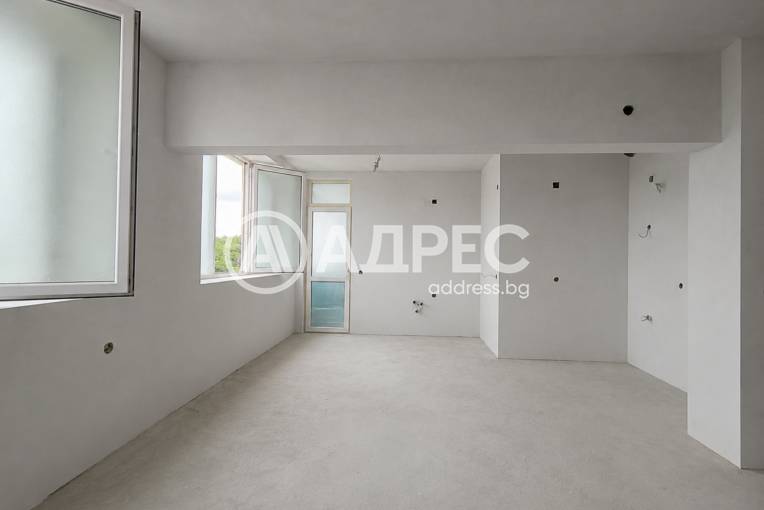 Тристаен апартамент, Русе, Здравец изток, 698541, Снимка 1
