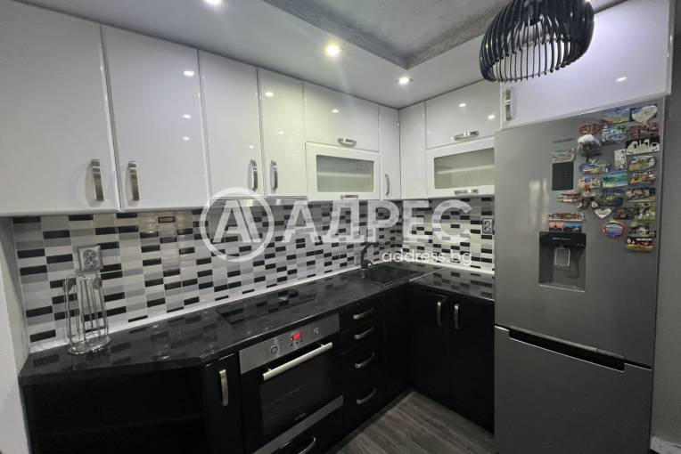 Къща/Вила, Разград, м-ст Обзор, 679542, Снимка 9