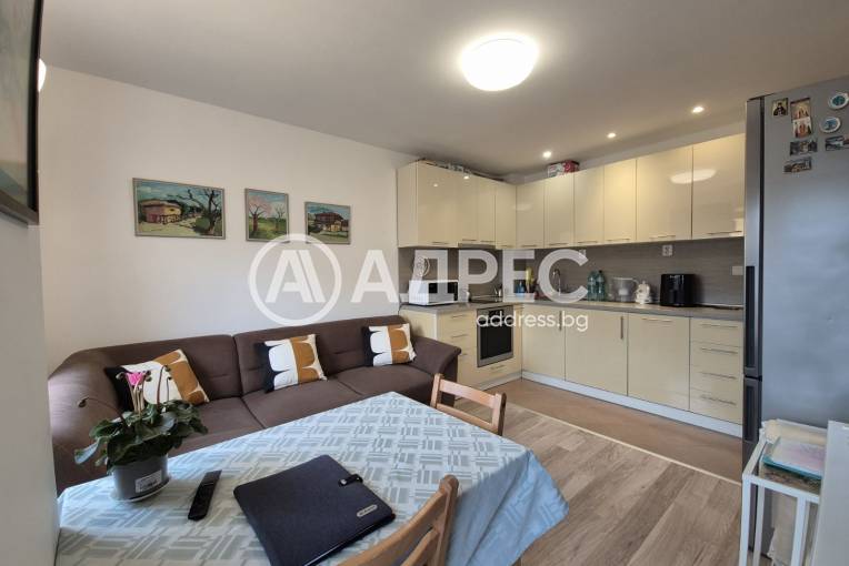 Двустаен апартамент, Варна, Галата, 689542, Снимка 1