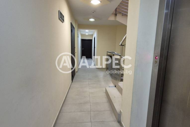 Двустаен апартамент, Варна, Галата, 689542, Снимка 19