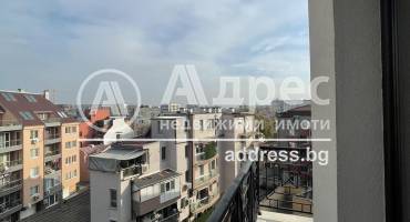 Тристаен апартамент, Пловдив, Широк център, 539543, Снимка 1