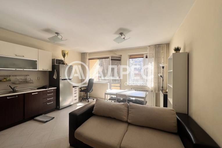 Двустаен апартамент, София, Център, 686543, Снимка 1