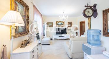 Тристаен апартамент, Варна, к.к. Златни Пясъци, 690543, Снимка 5