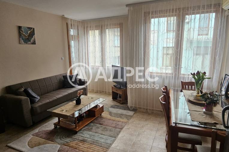 Тристаен апартамент, Варна, Център, 688544, Снимка 4