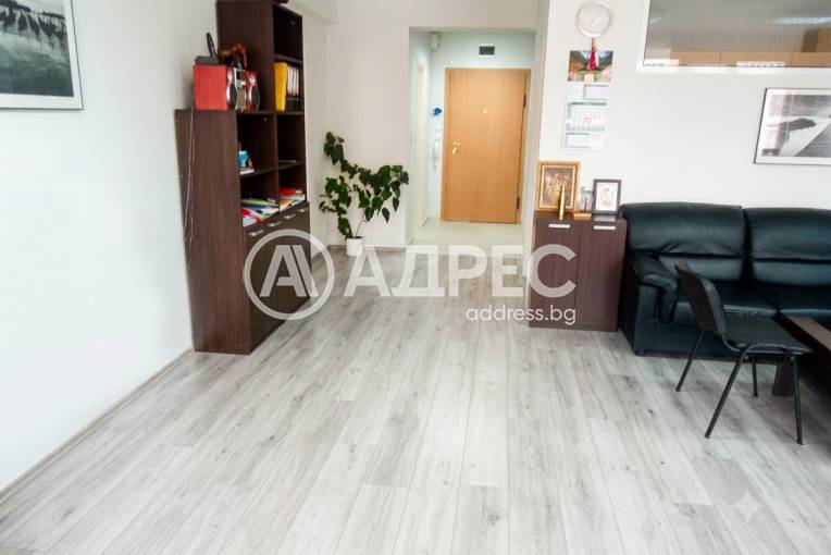 Тристаен апартамент, София, Лозенец, 701544, Снимка 1