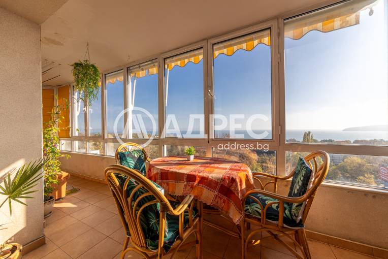 Тристаен апартамент, Варна, Чайка, 675545, Снимка 1