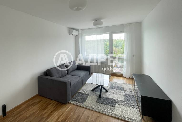 Тристаен апартамент, София, Стрелбище, 682545, Снимка 1