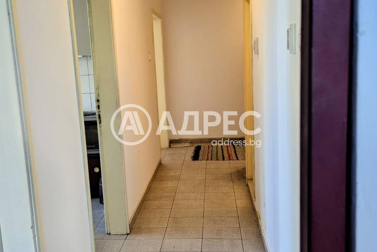 Тристаен апартамент, София, Красна поляна 3, 673546, Снимка 2