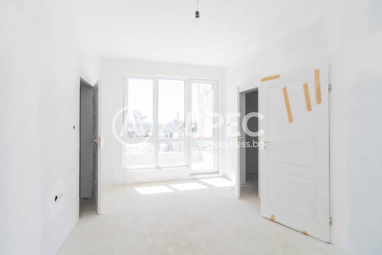 Тристаен апартамент, Варна, Цветен квартал, 667547, Снимка 4