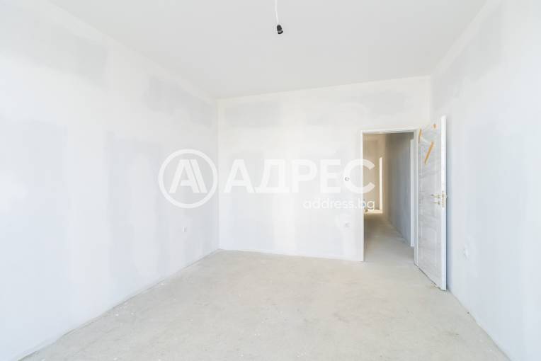 Тристаен апартамент, Варна, Цветен квартал, 667547, Снимка 5