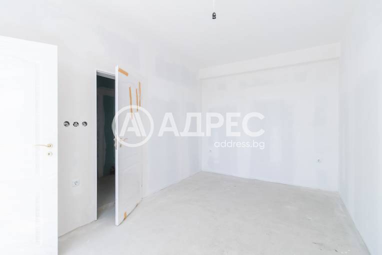 Тристаен апартамент, Варна, Цветен квартал, 667547, Снимка 6