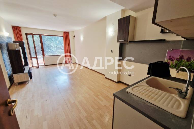 Тристаен апартамент, Варна, м-ст Ален Мак, 686548, Снимка 3