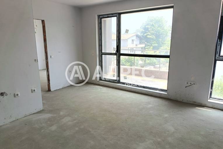 Двустаен апартамент, Варна, к.к. Св.Св. Константин и Елена, 697549, Снимка 2