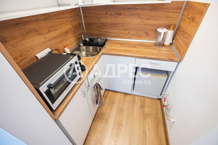 Търговски помещения, Варна, ЖП Гара, 681550, Снимка 12