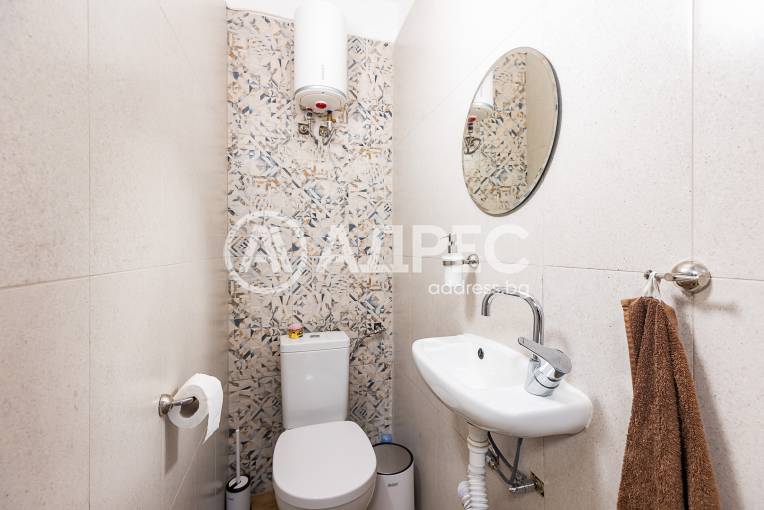 Търговски помещения, Варна, ЖП Гара, 681550, Снимка 13