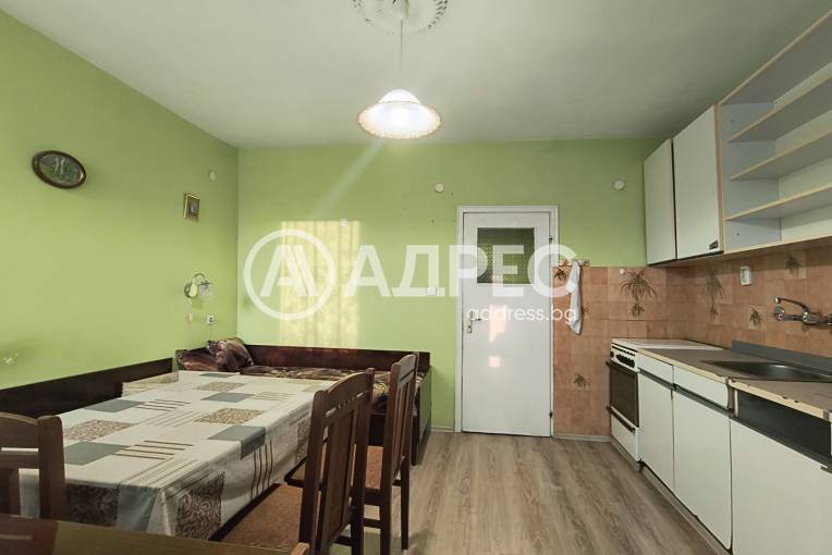 Тристаен апартамент, Русе, Широк център, 675551, Снимка 8