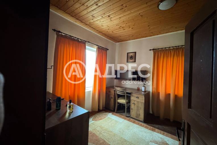 Къща/Вила, Голец, 679551, Снимка 11