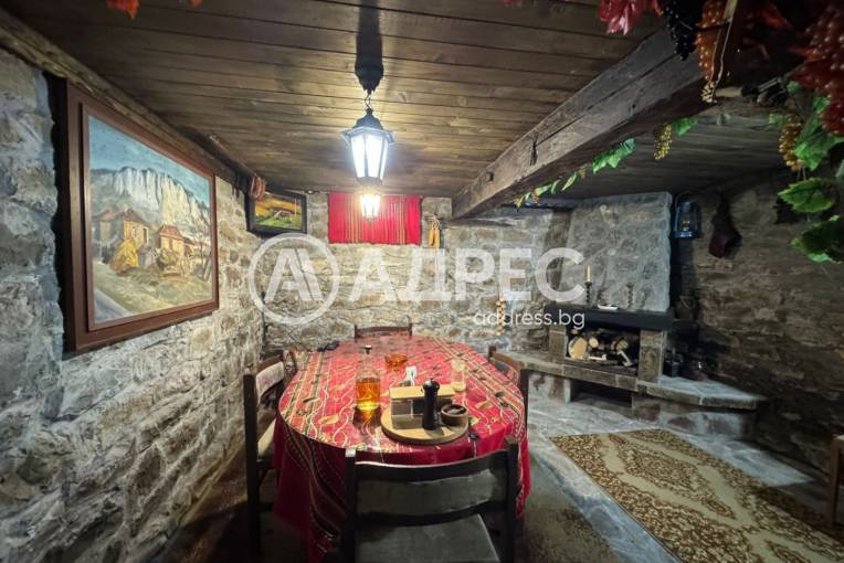 Къща/Вила, Голец, 679551, Снимка 8