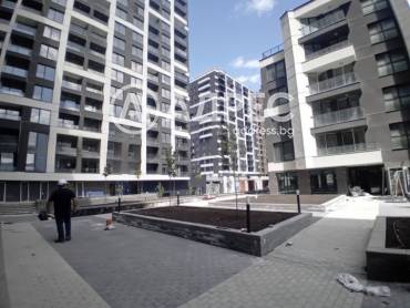 Тристаен апартамент, София, Банишора, 689551, Снимка 1