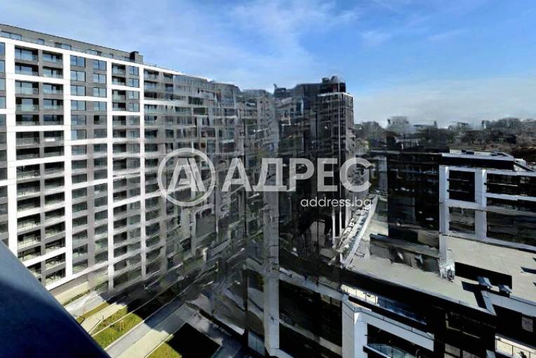 Тристаен апартамент, София, Банишора, 689551, Снимка 1