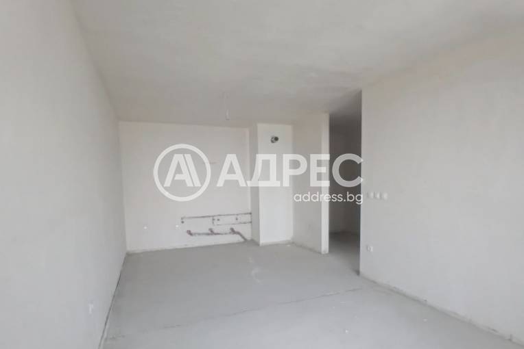 Тристаен апартамент, София, Банишора, 689551, Снимка 2