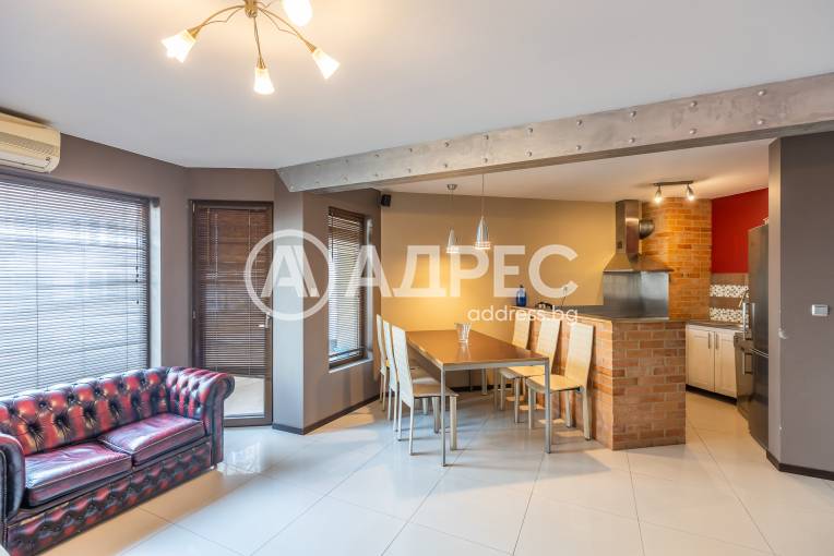 Тристаен апартамент, Варна, Окръжна болница, 653553, Снимка 1