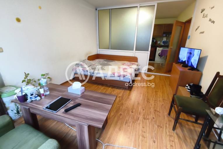 Двустаен апартамент, Варна, Левски, 680553, Снимка 1