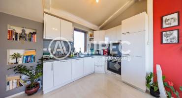 Тристаен апартамент, Плевен, Център, 687553, Снимка 1