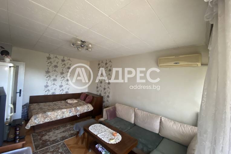 Гарсониера, Хасково, Червена стена, 550554, Снимка 2