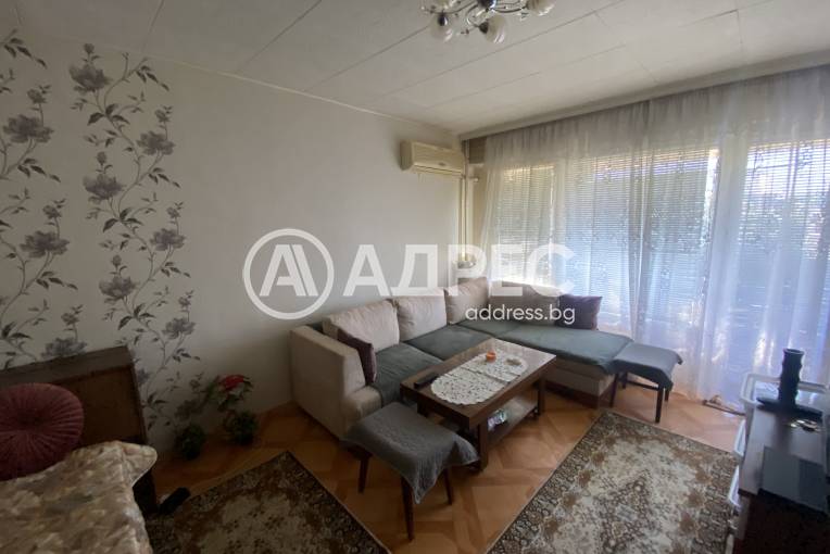 Гарсониера, Хасково, Червена стена, 550554, Снимка 4