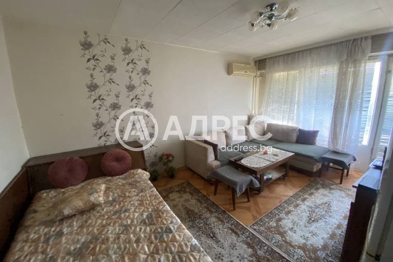 Гарсониера, Хасково, Червена стена, 550554, Снимка 5