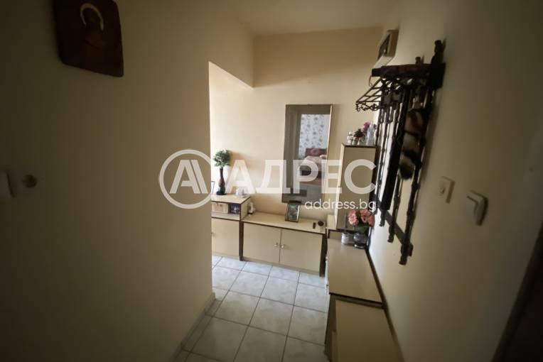 Гарсониера, Хасково, Червена стена, 550554, Снимка 8