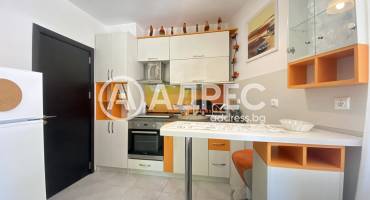 Двустаен апартамент, Приморско, 677555, Снимка 1