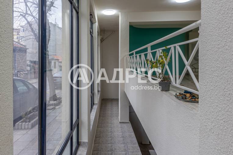 Офис, Варна, Зимно кино Тракия, 687555, Снимка 18