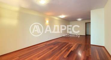 Многостаен апартамент, София, Лагера, 675556, Снимка 1