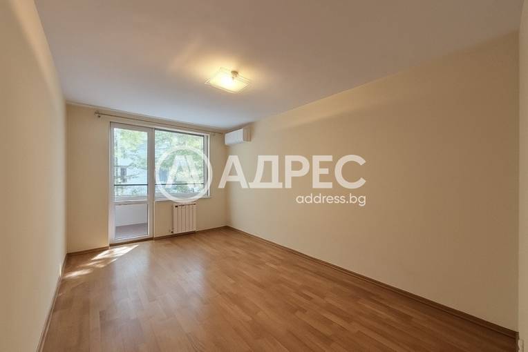 Многостаен апартамент, София, Лагера, 675556, Снимка 4