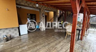 Къща/Вила, Комарево, 683556, Снимка 4