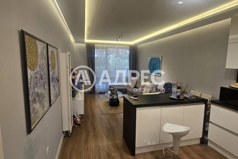Двустаен апартамент, Варна, Бриз, 701556, Снимка 1