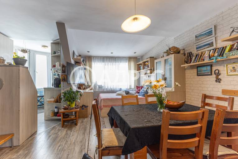 Тристаен апартамент, Варна, Окръжна болница, 700557, Снимка 5