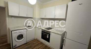 Двустаен апартамент, Плевен, Идеален център, 678559, Снимка 1