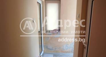 Етаж от къща, Благоевград, Широк център, 579560, Снимка 11