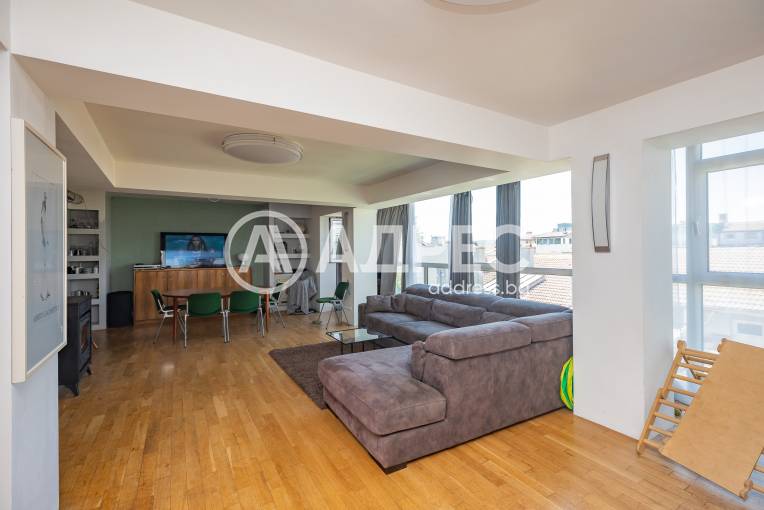 Тристаен апартамент, Варна, Червен площад, 676560, Снимка 7