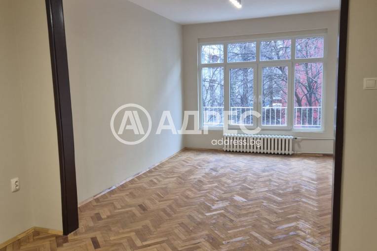 Тристаен апартамент, София, Център, 684561, Снимка 2