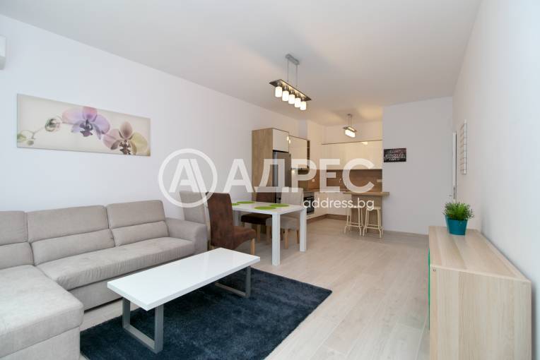 Двустаен апартамент, Варна, Левски, 701561, Снимка 1