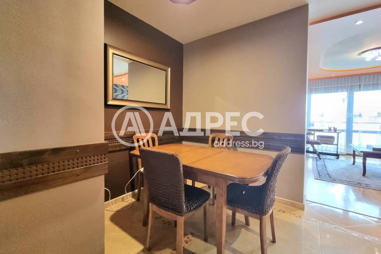 Тристаен апартамент, София, Разсадника, 671562, Снимка 1