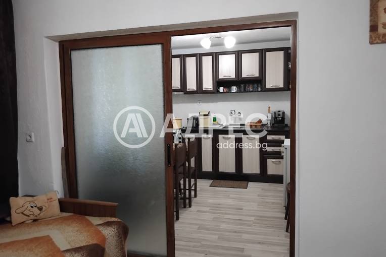 Къща/Вила, Тополчане, 662563, Снимка 12